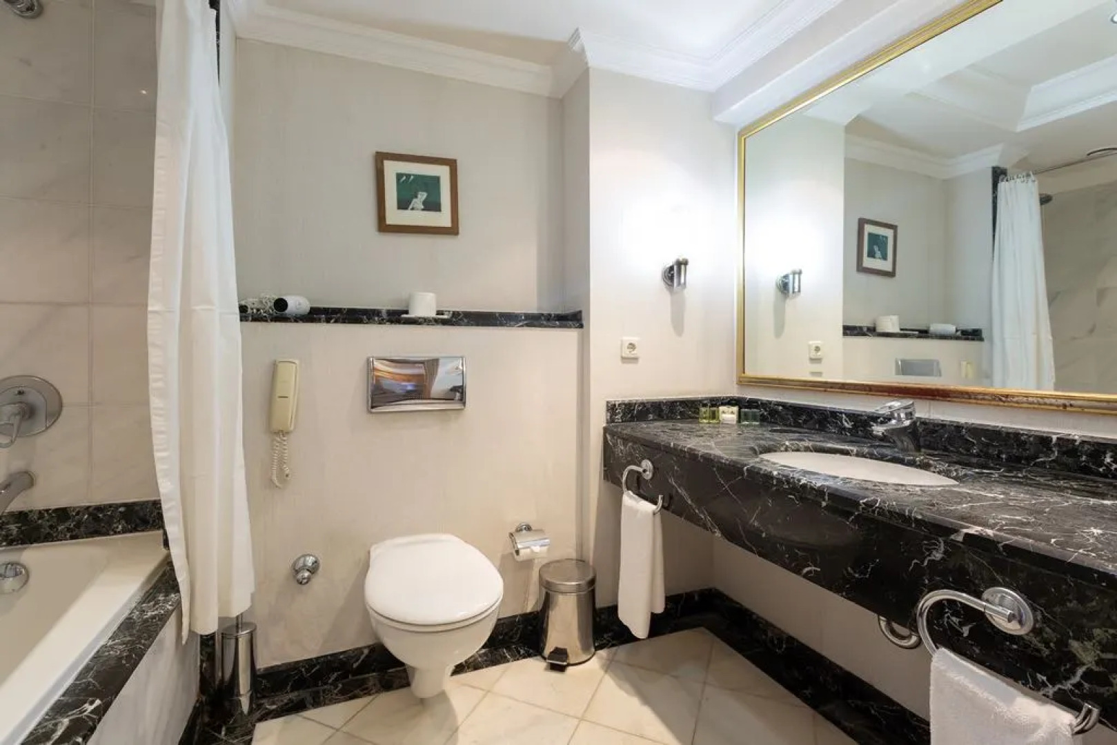 Simena Comfort Hotel