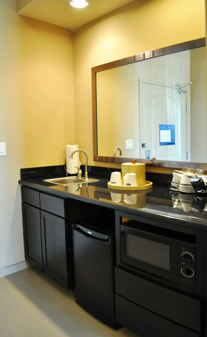 Hampton Inn & Suites Bay City, TX