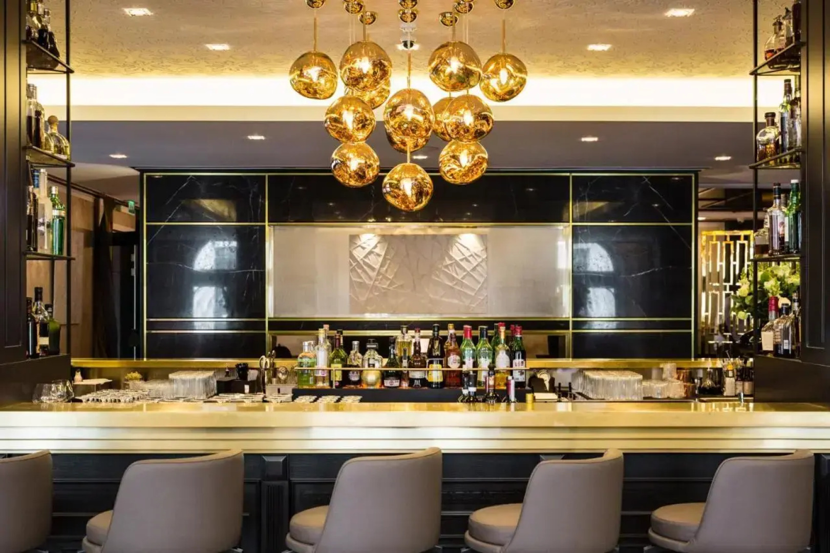 60 Hyde Park Gate Hotel