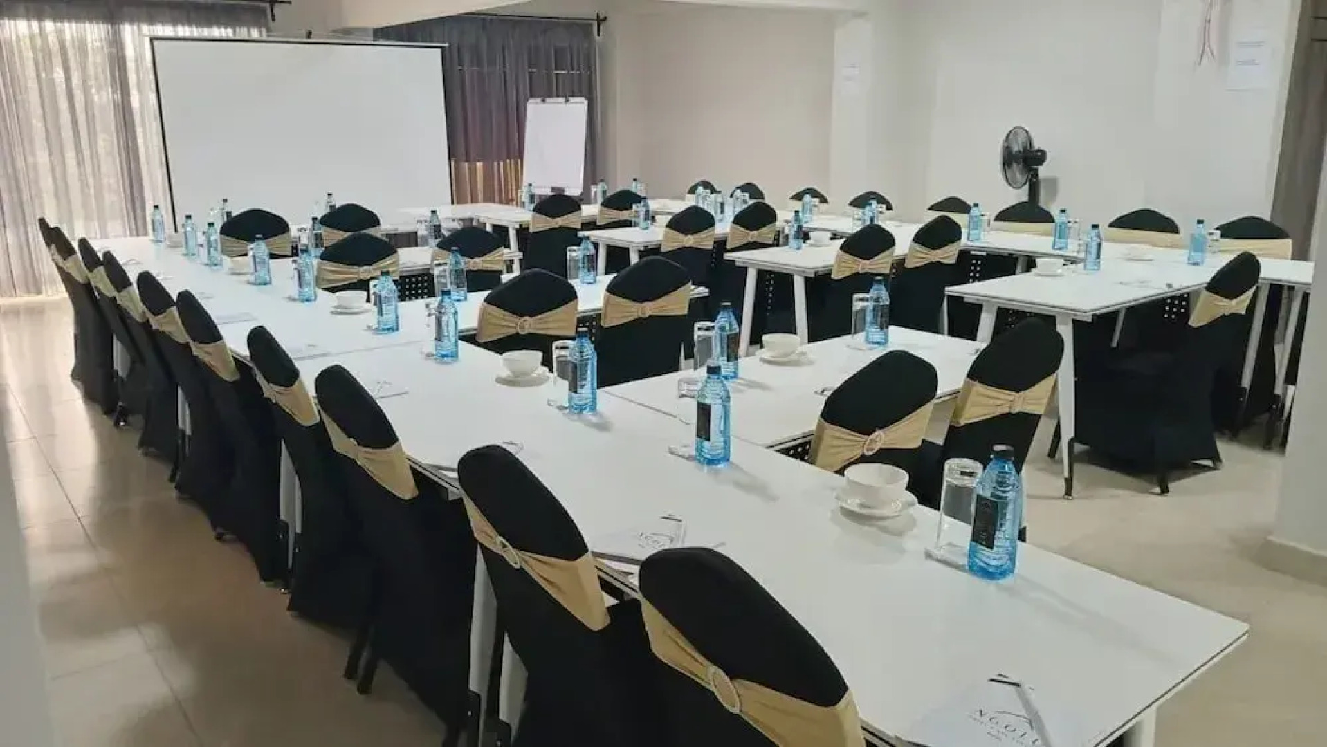 Downtown ecopark hotel