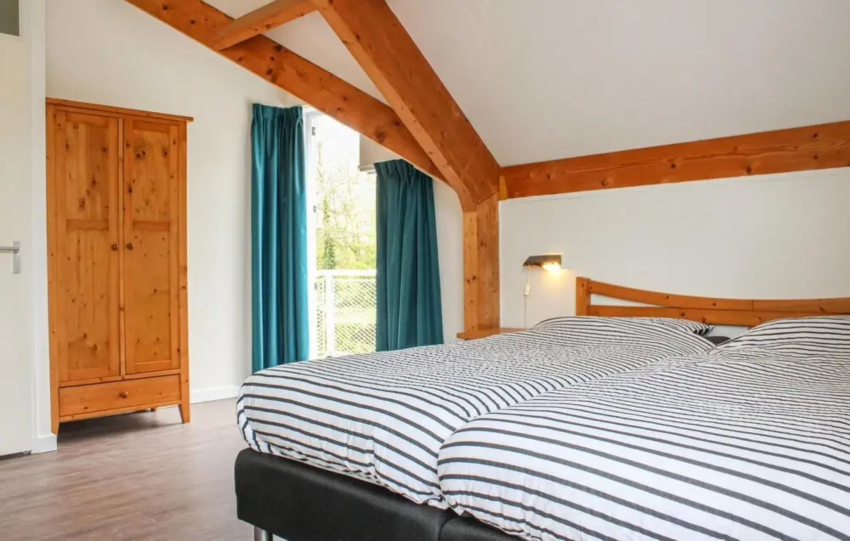 Stunning Home in Kamperland With 4 Bedrooms, Sauna and Wifi