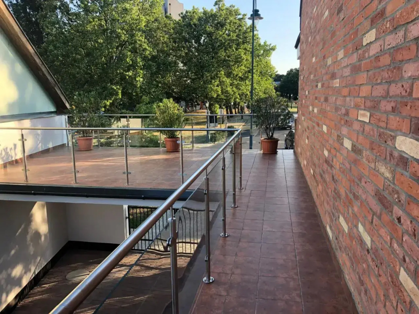 Varázskő Apartmanház