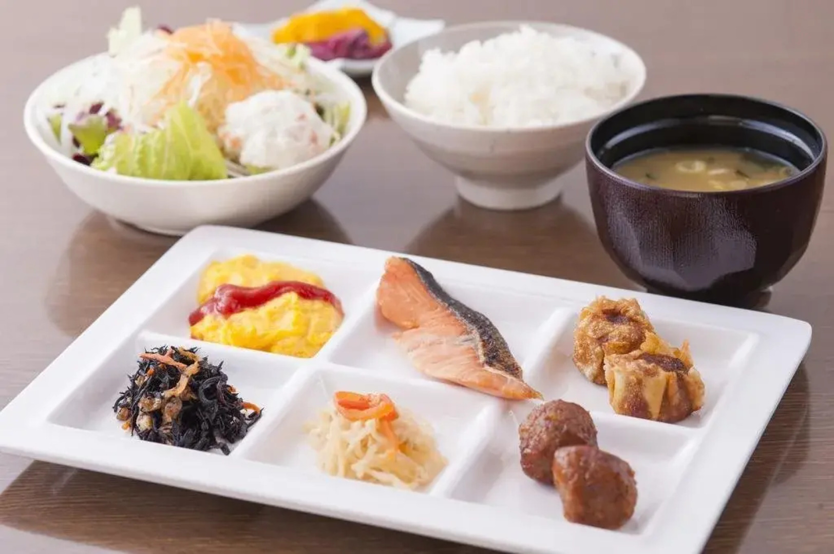 Hana Hotel Fukaya & Spa