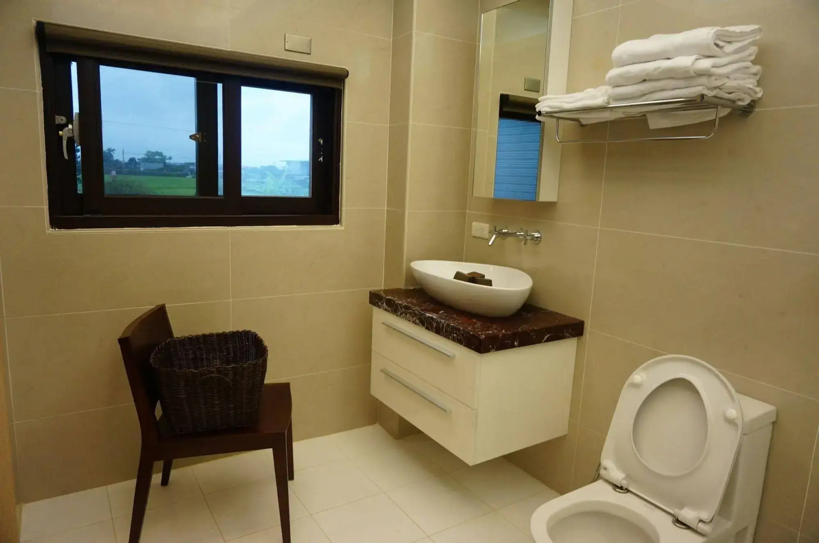 Spring Four Season Resort