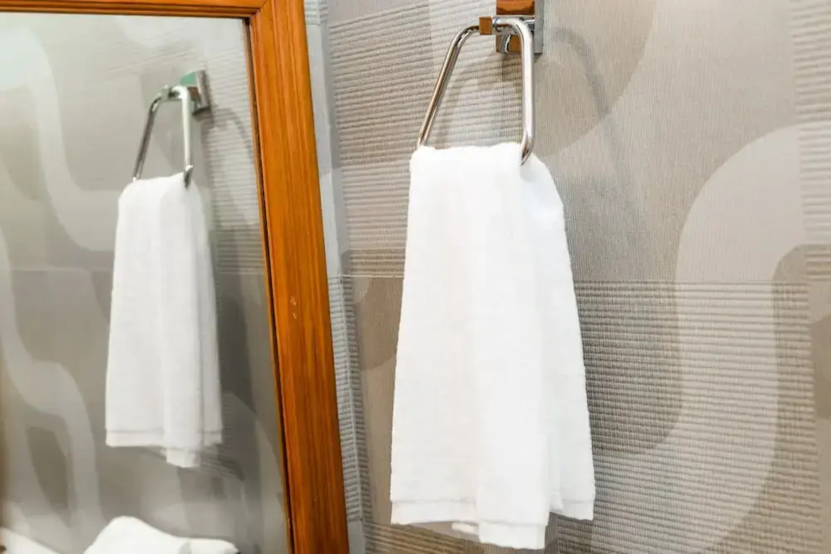 Verona Hotel & Conference Center