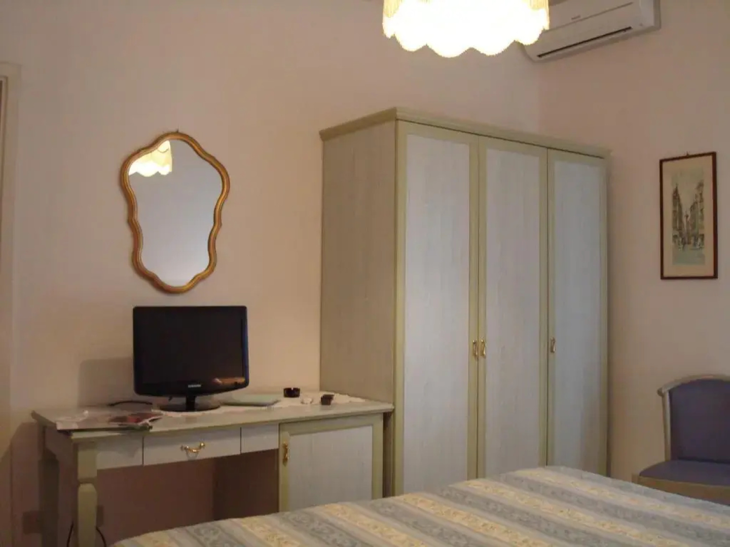 Hotel Villa Rona