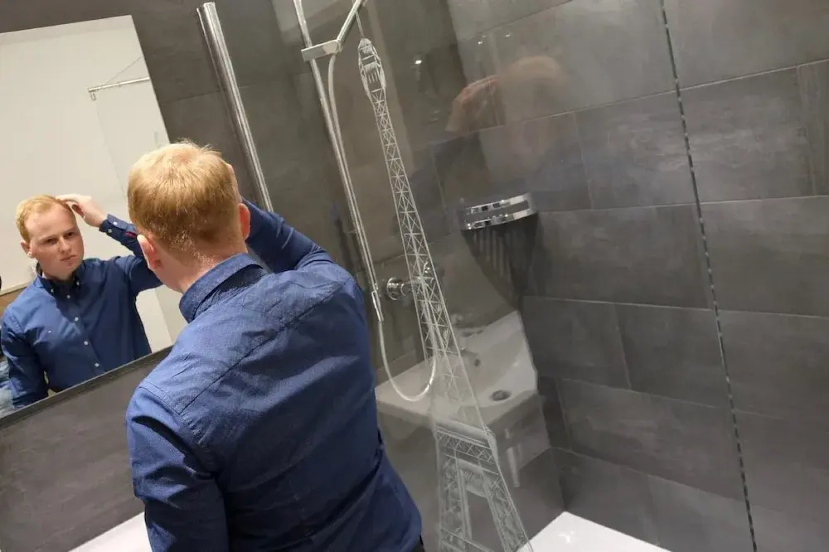 Bahnhof ERZINGEN hotel coffee  & more