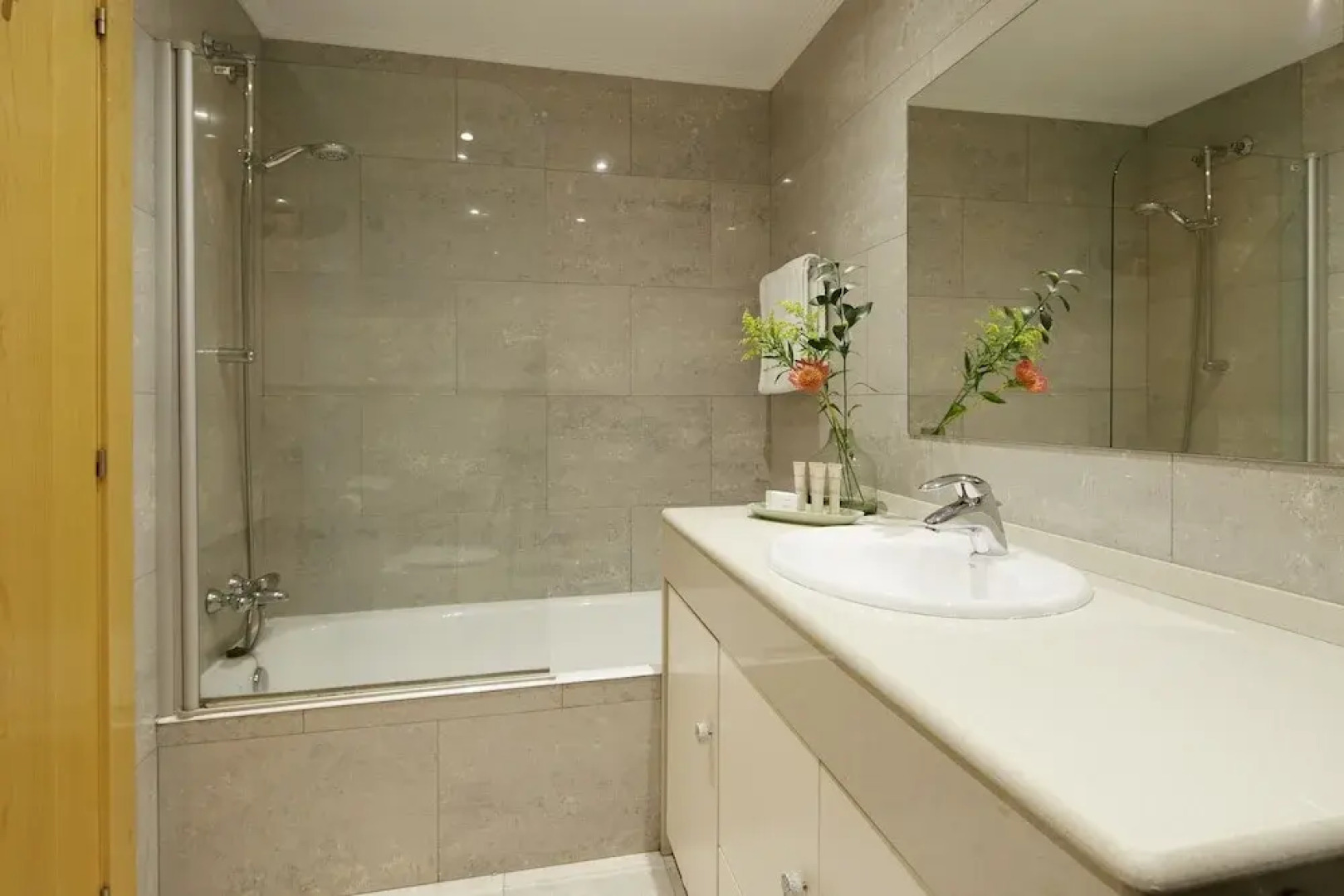 Peine Del Viento By Feelfree Rentals