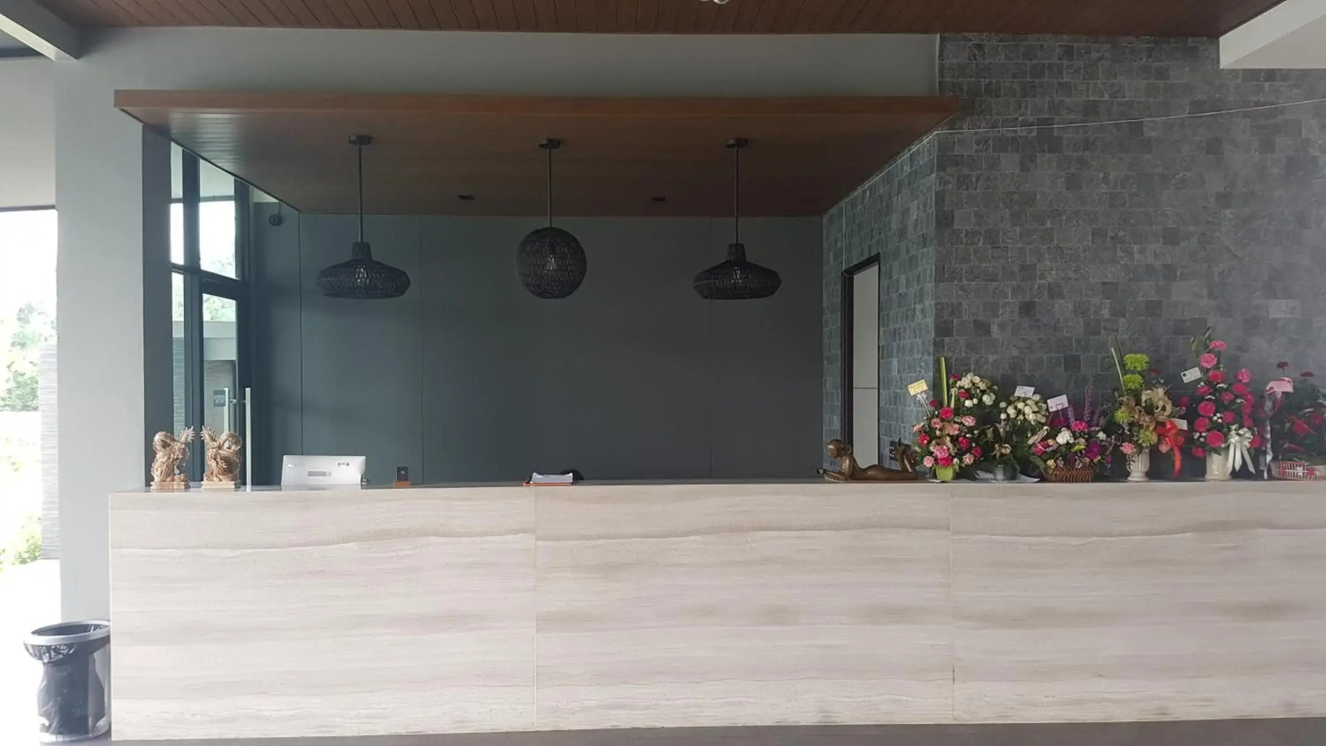 Riverawan Hotel (SHA Plus+)