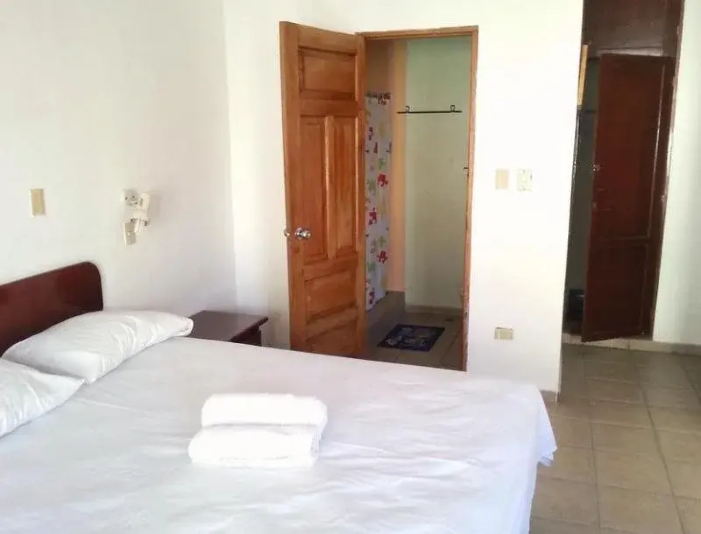 Foreigners Club Hotel