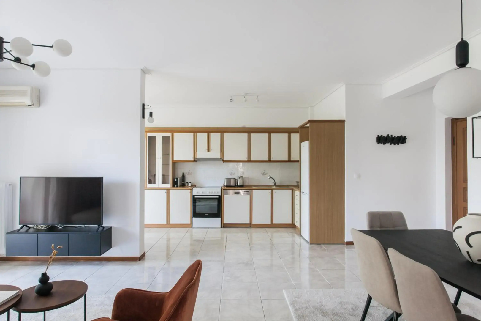 Splendid 3BR Apartment close to Olympic Stadium