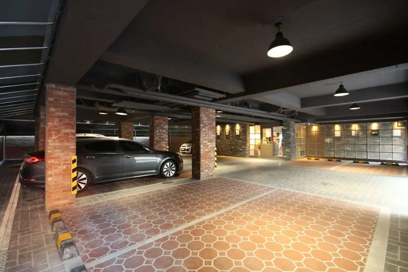 Jinju 9 Nine Hotel