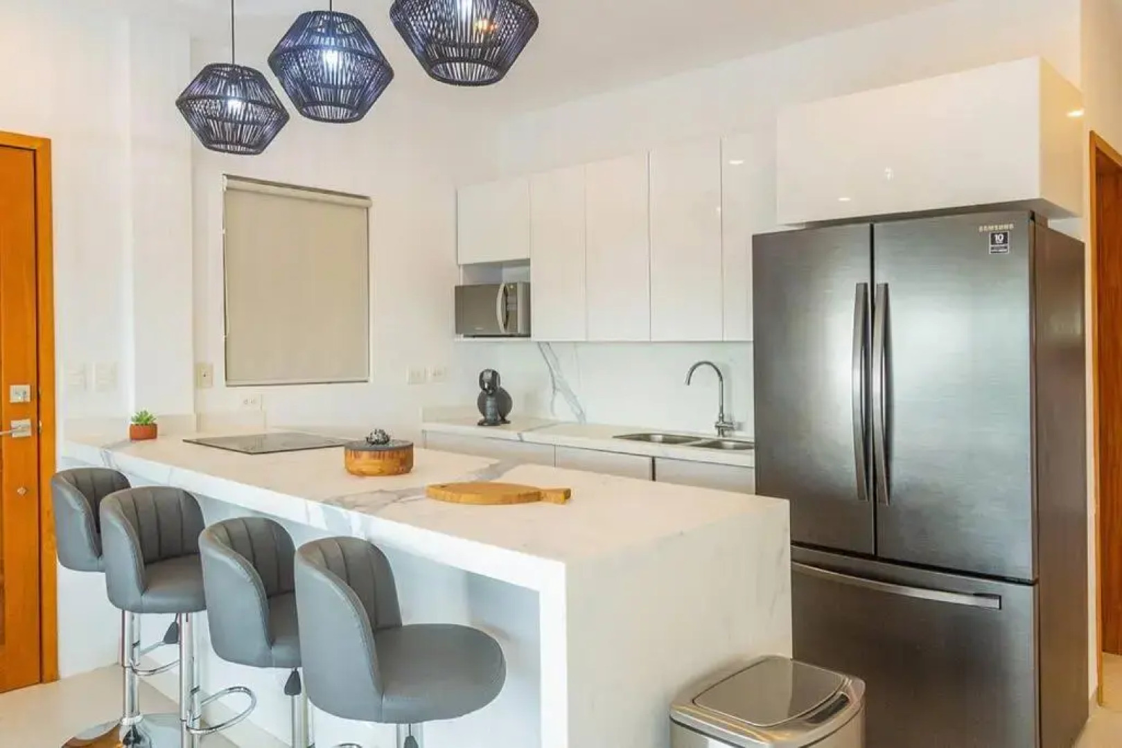 Penthouse-3 recamaras-frente playa-Rooftop-Jacuzzi