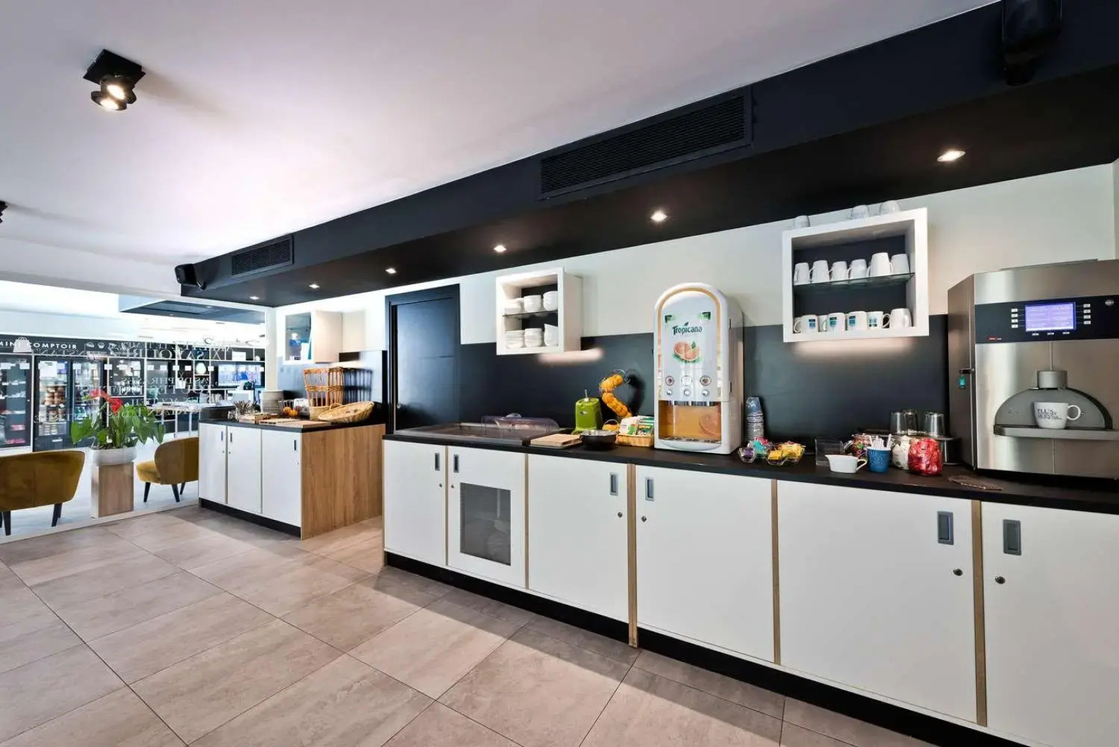 Appart'hôtel Kyriad Résidence Cabriès - Plan de Campagne