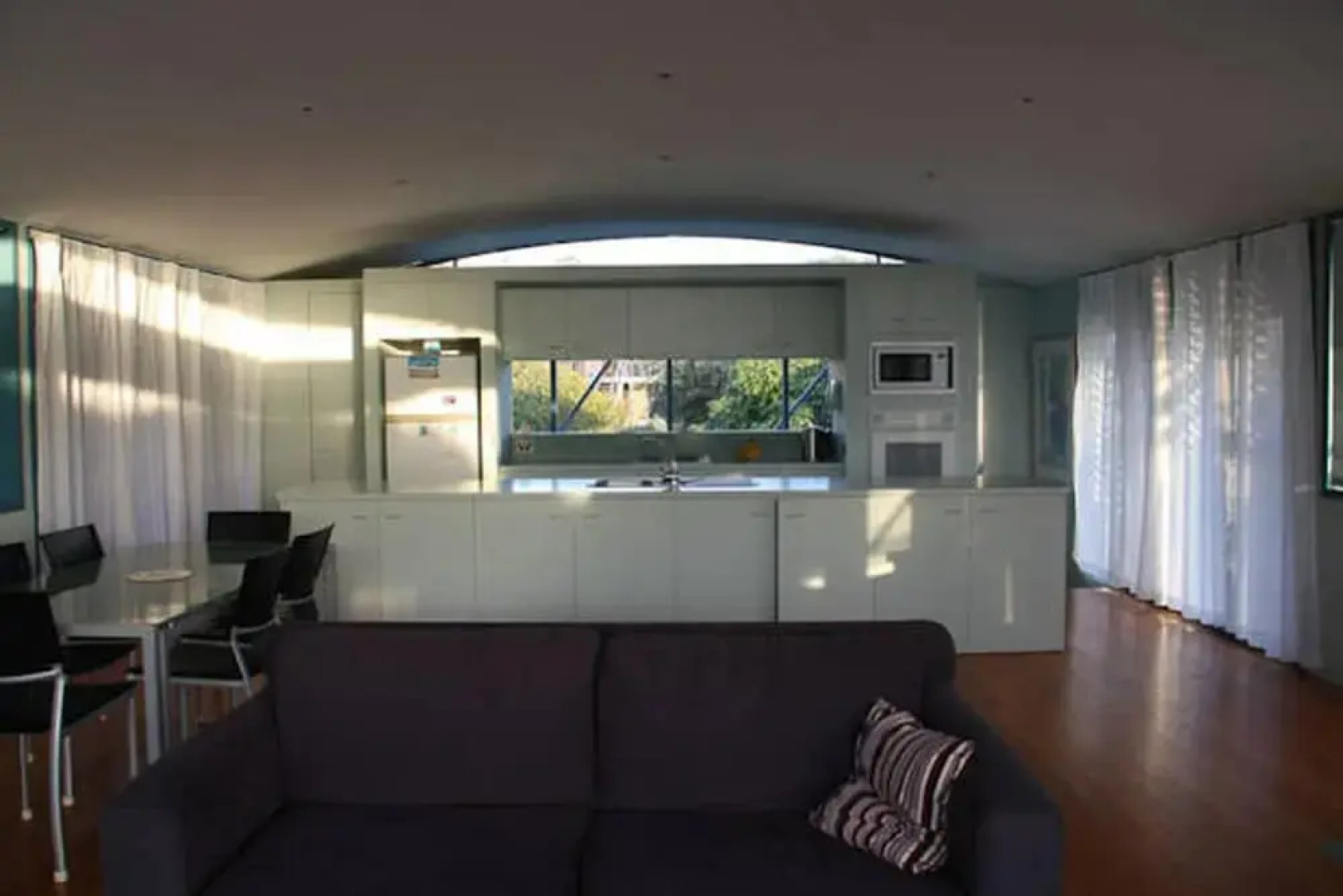 Beach House 2 - Tura Beach