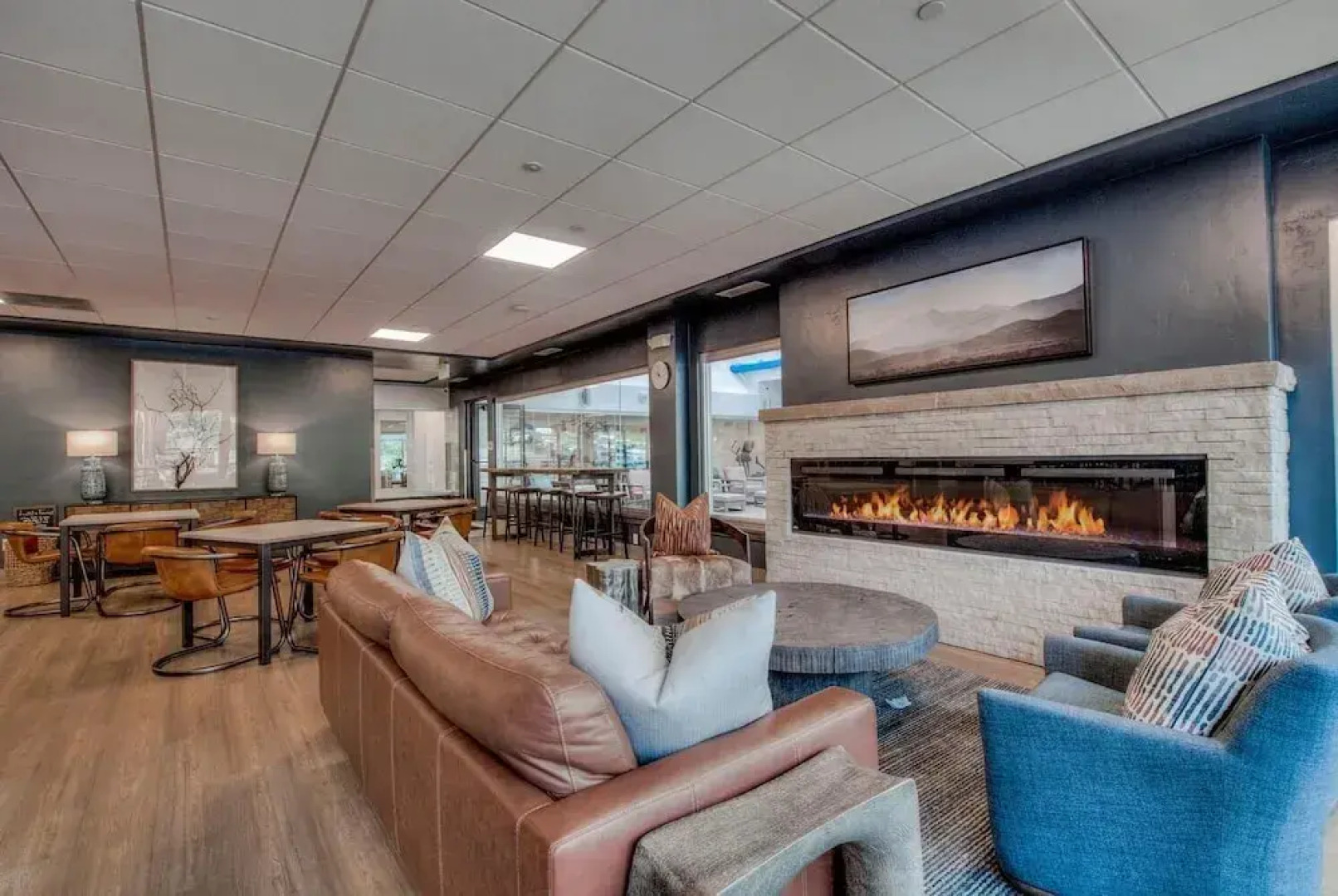 Perfectly Located 1br - Steps To Ski & Apres Fun - Sleeps 4 1 Bedroom Condo by RedAwning