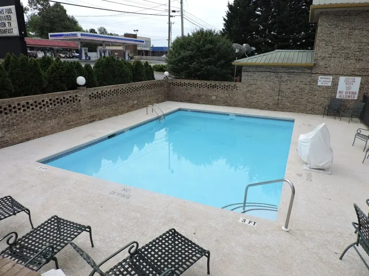 Days Inn Conover-Hickory