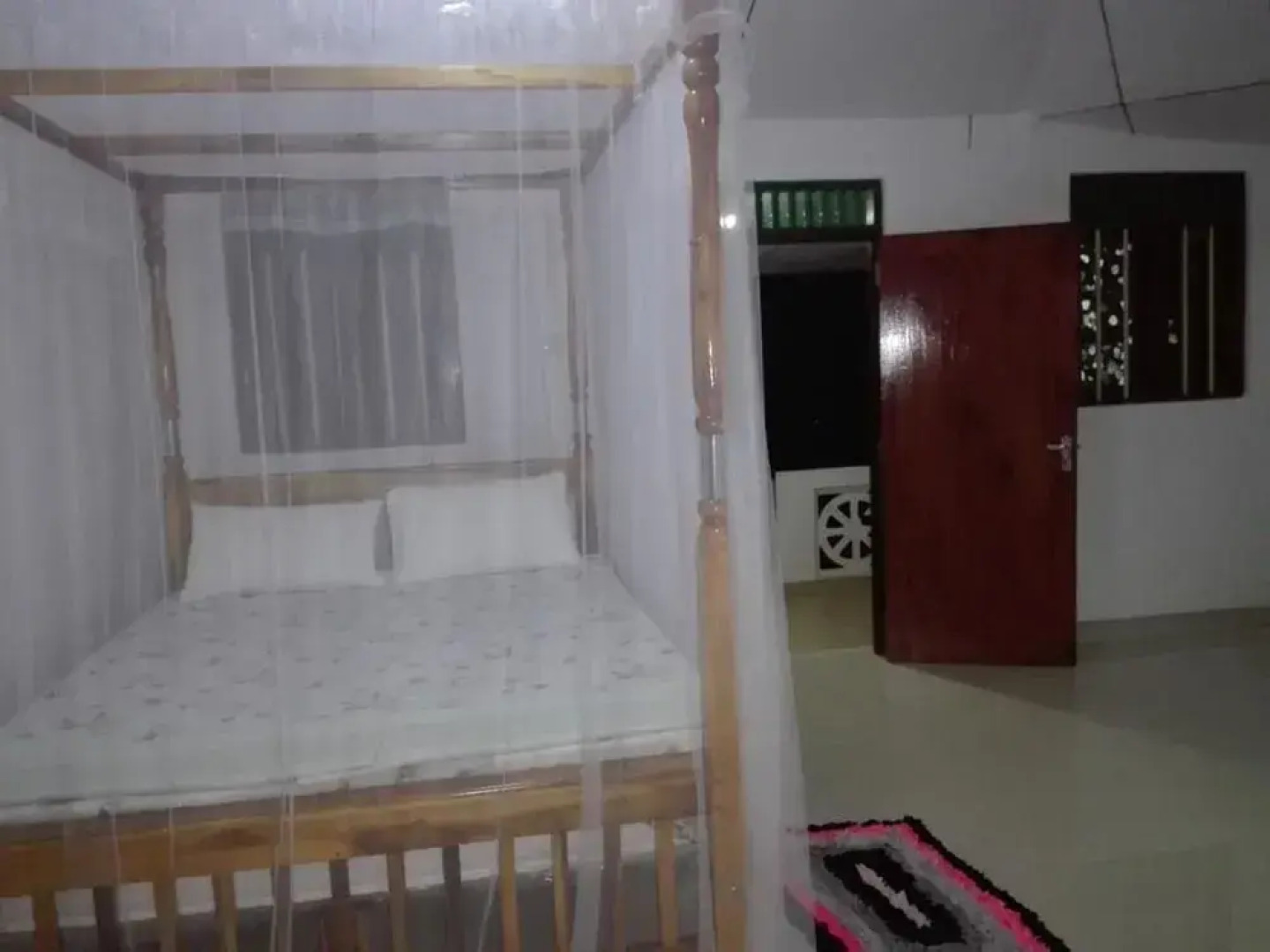 Yoho Green Garden Cabanas