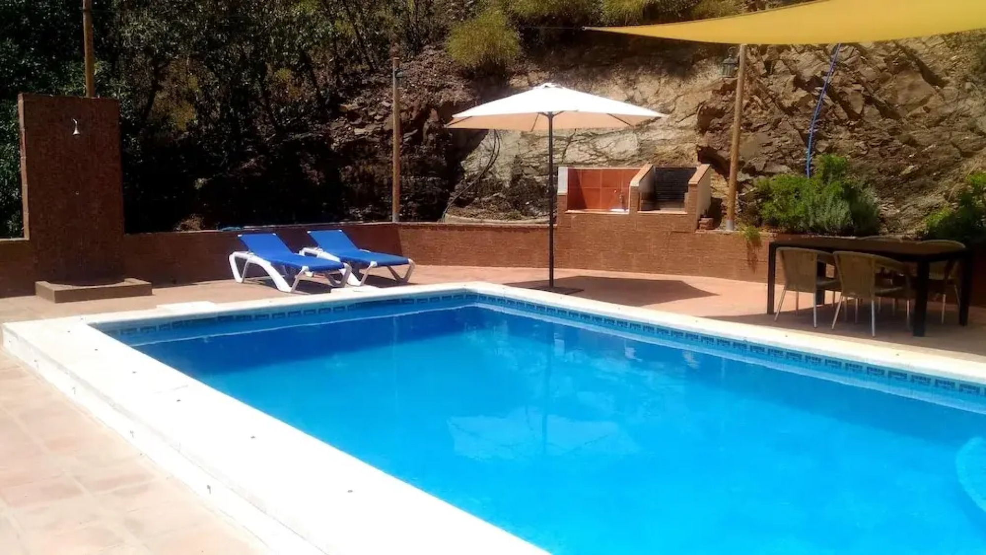 House With 3 Bedrooms in Cómpeta, With Wonderful sea View, Private Poo