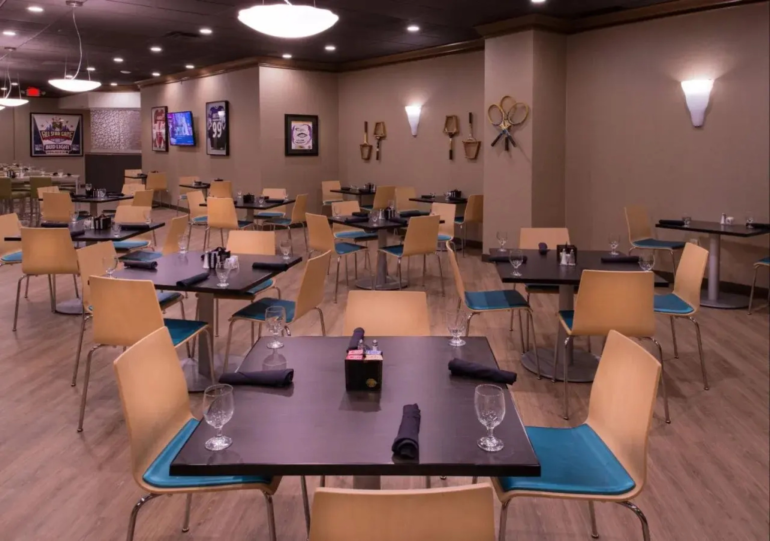 Отель The Arch Convention Hotel