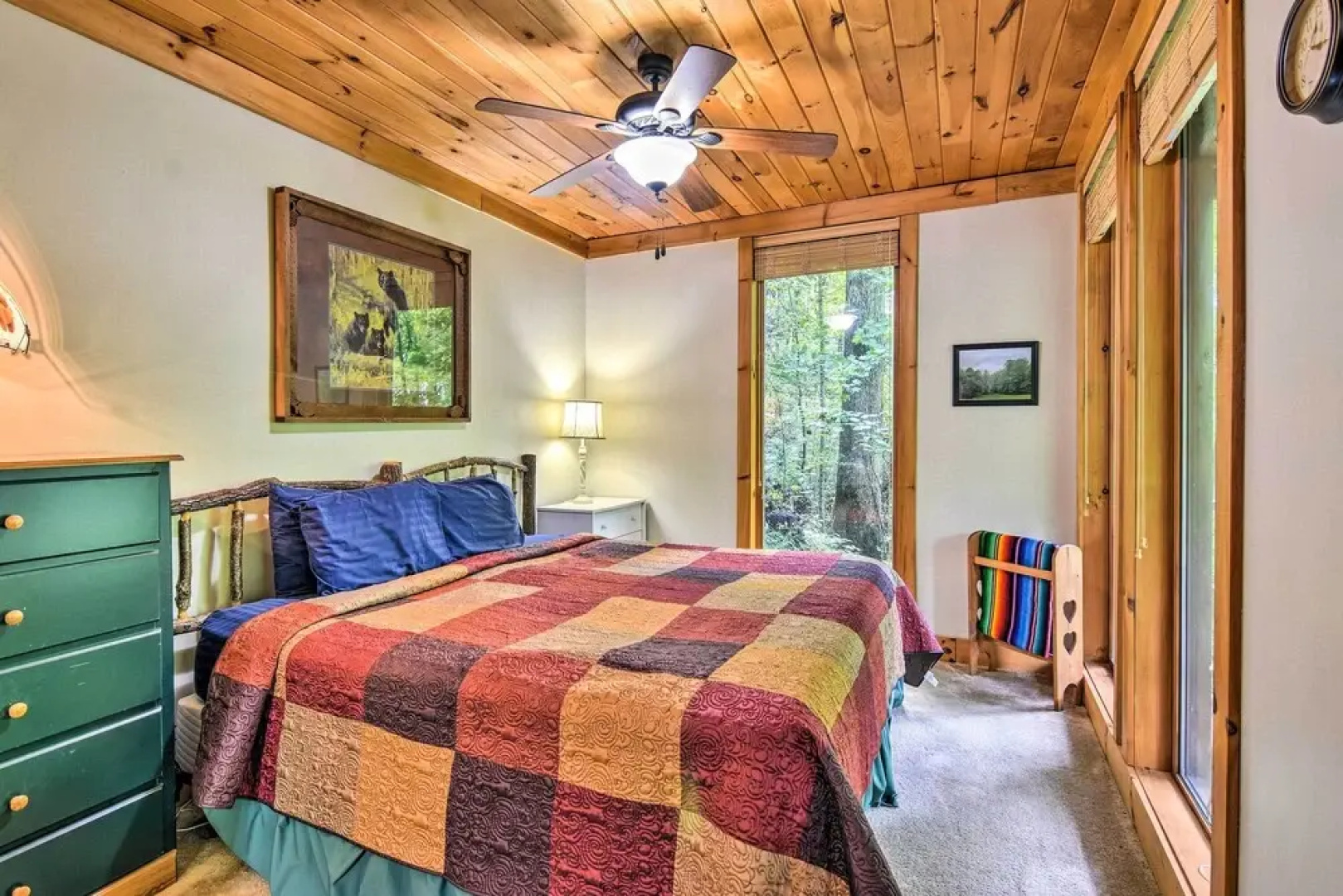 Robbinsville Cabin w/ Deck: 3 Mi to Fontana Lake!