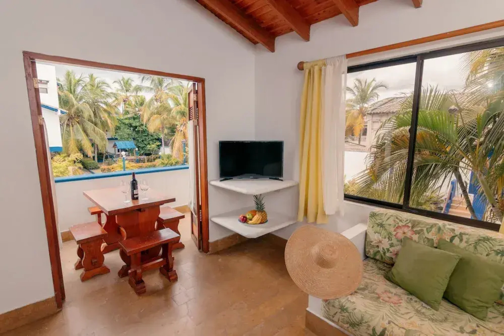 Hotel Playazul Coveñas