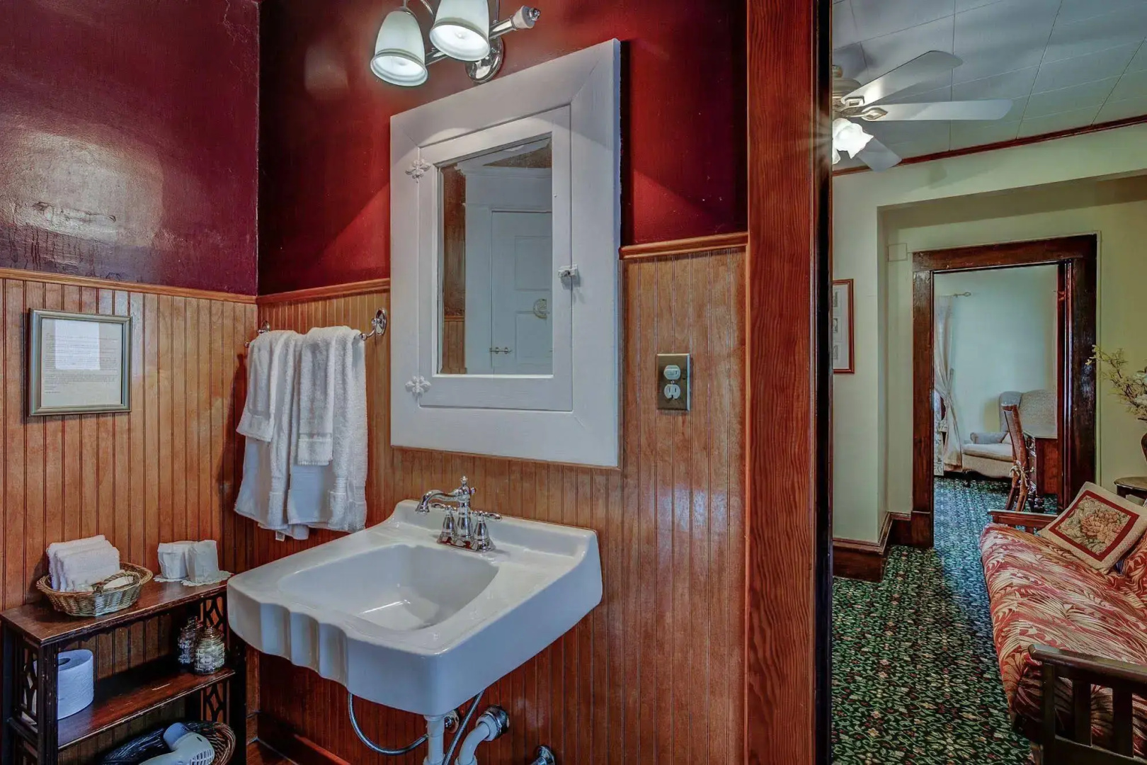 Greenbriar Inn