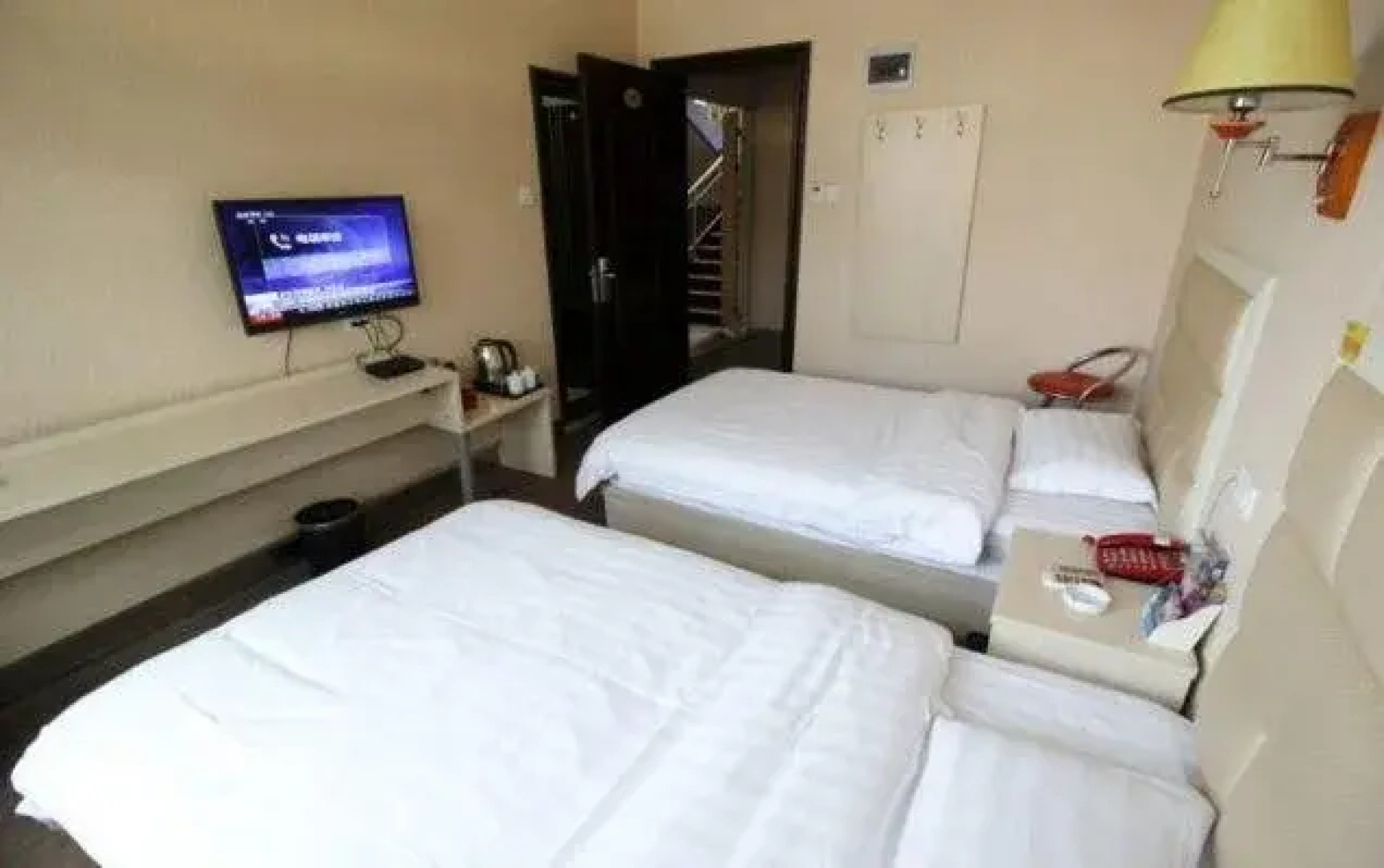 Xingrui Chain Hotel Kaifeng Tongxu Wenwei Road