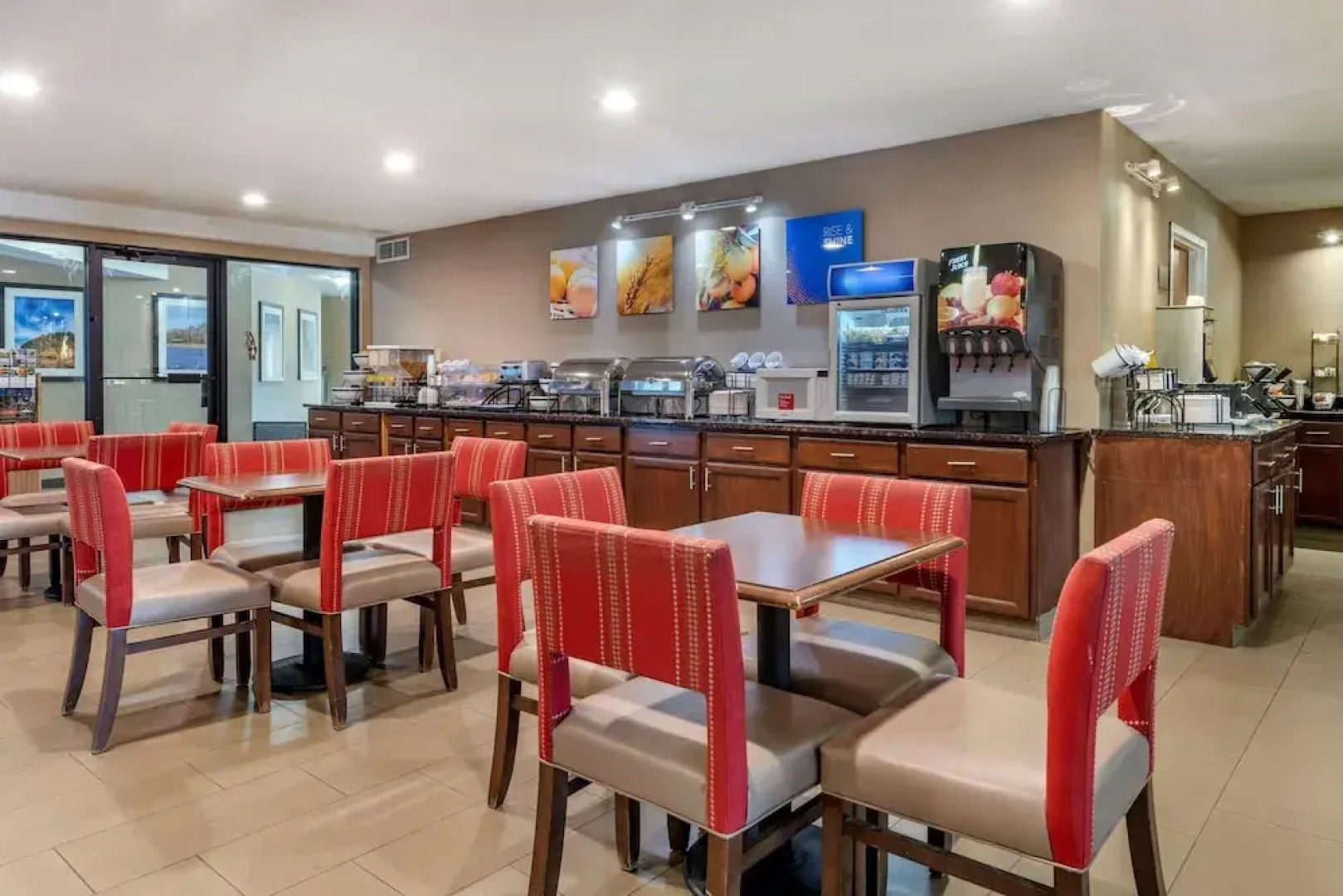 Comfort Inn & Suites