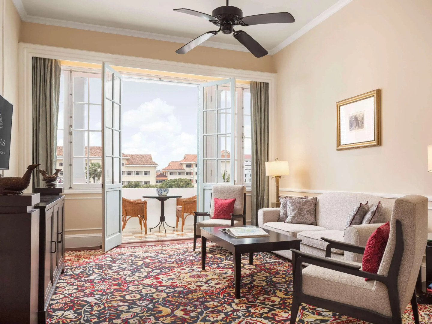 Raffles Hotel Le Royal