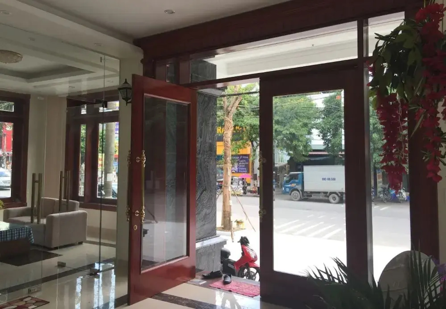 Nga Viet Bac Ninh Luxury Hotel