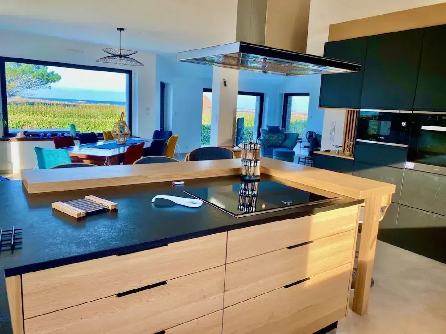 Magnificent Villa by the sea