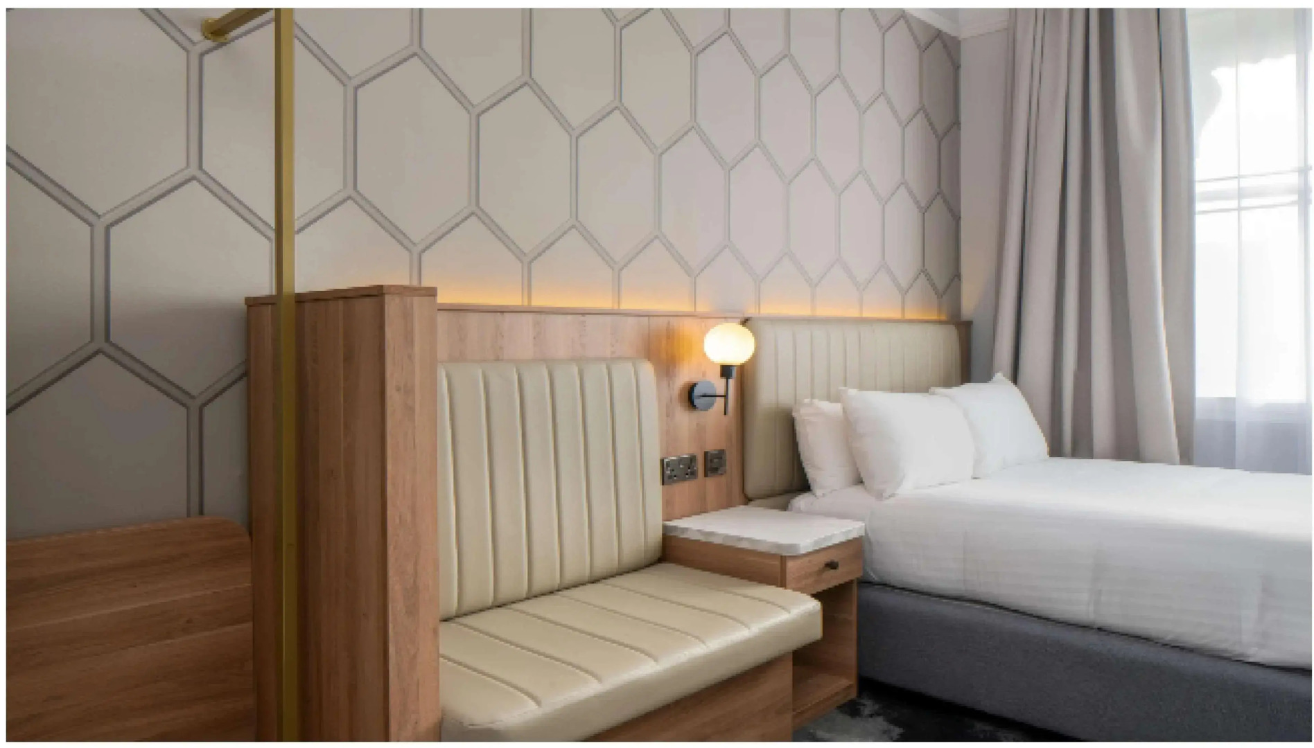 The Queen at Chester Hotel, BW Premier Collection