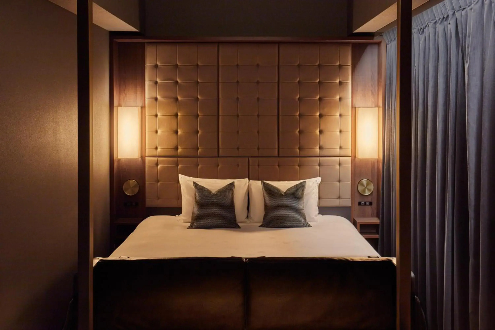 Wild Orchid Villa Bangkok