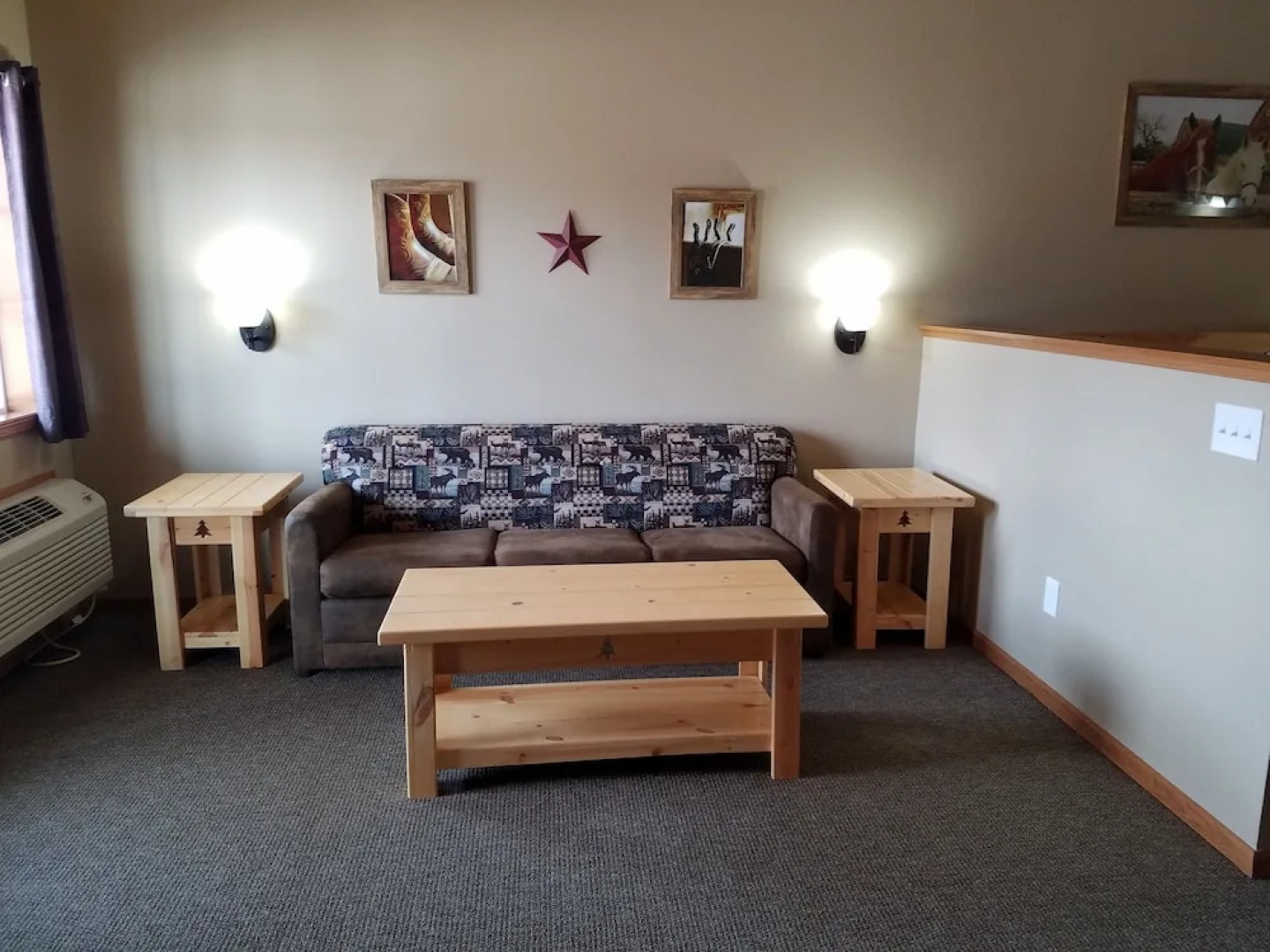 Woodside Old Towne Hotel