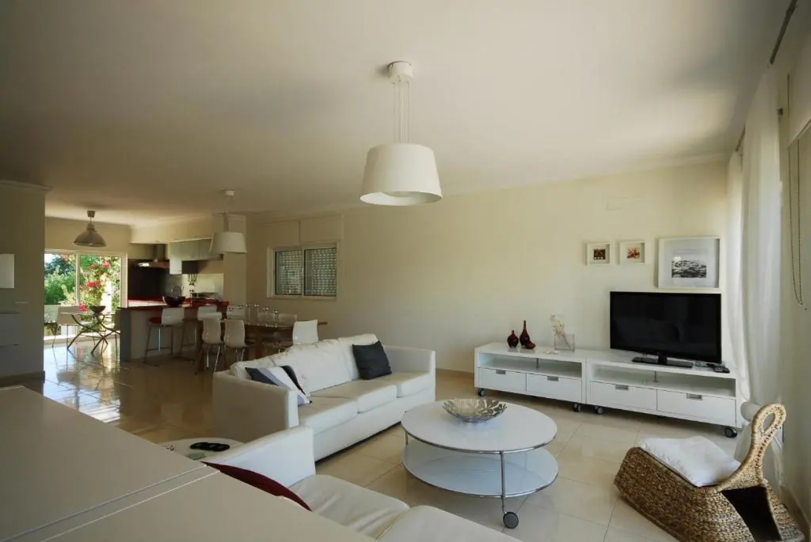 Altura Villa