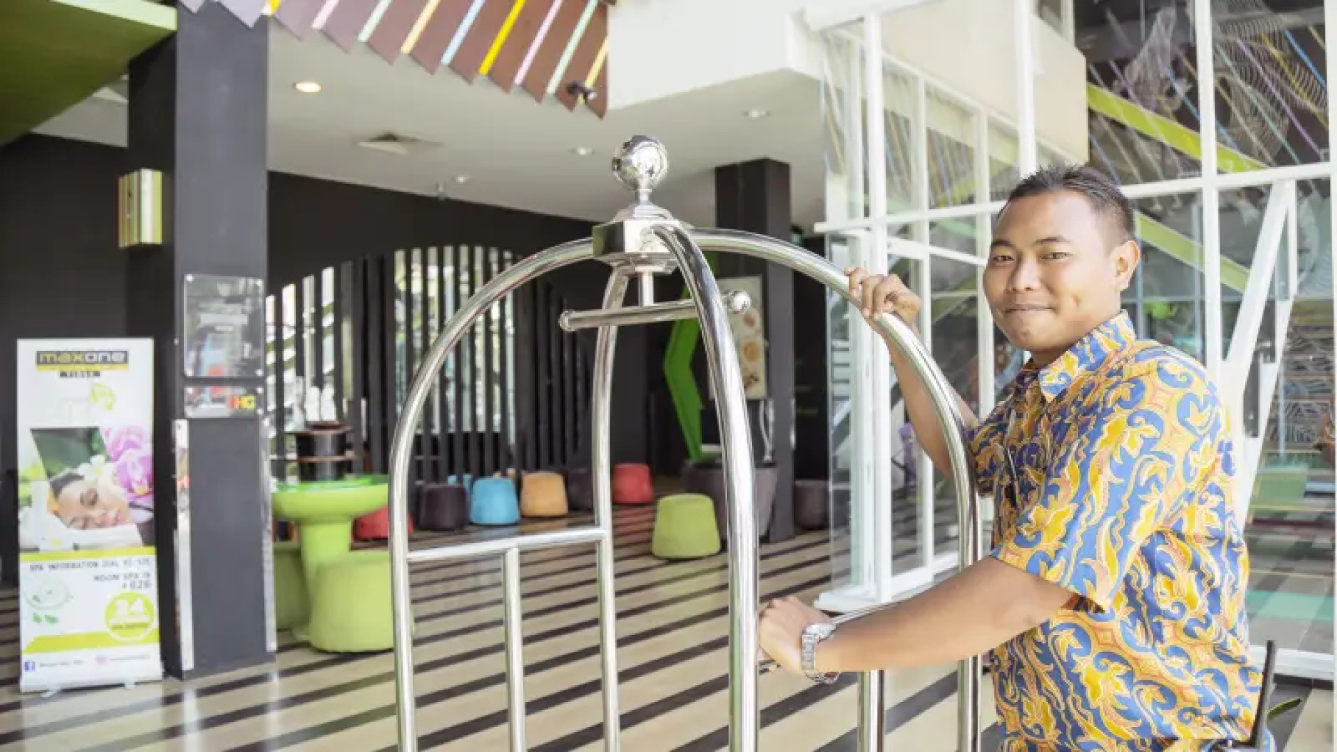 MaxOneHotels at Tidar Surabaya