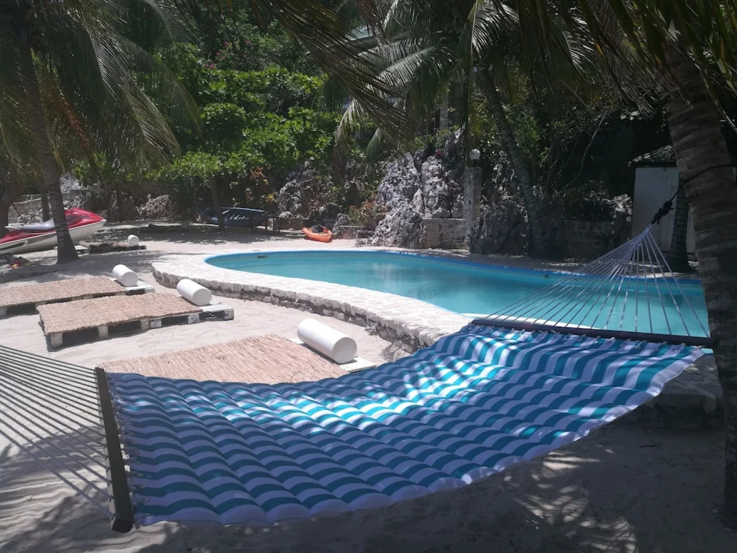 Marquis Paradise