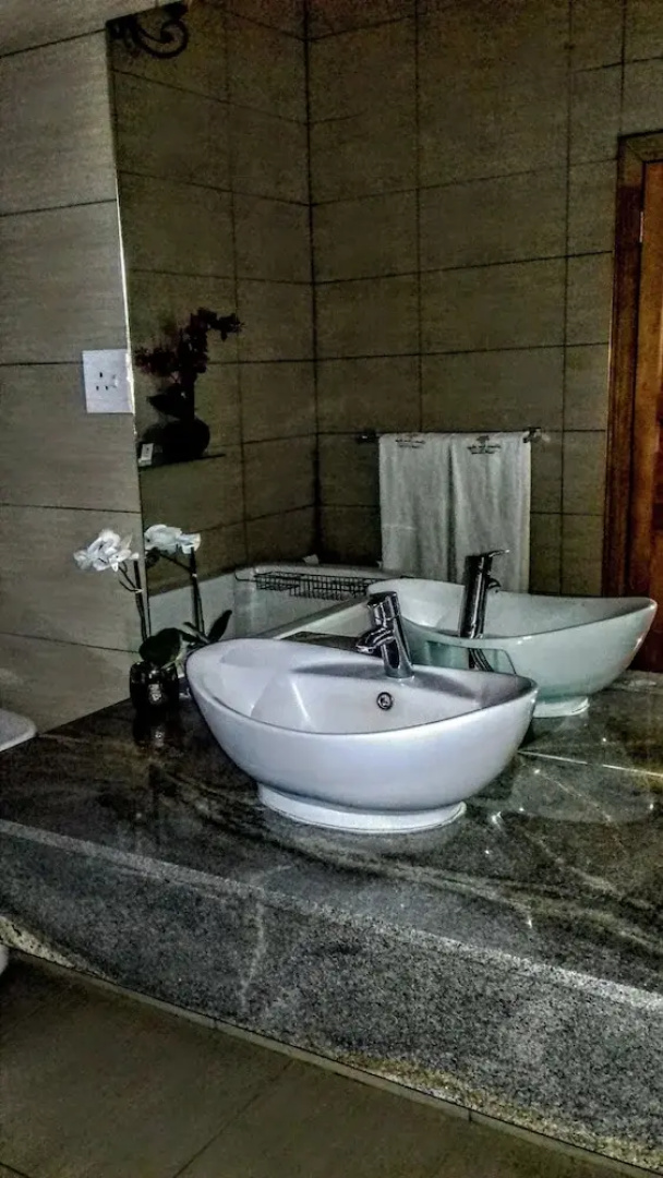 Dwaleni Farm Lodge