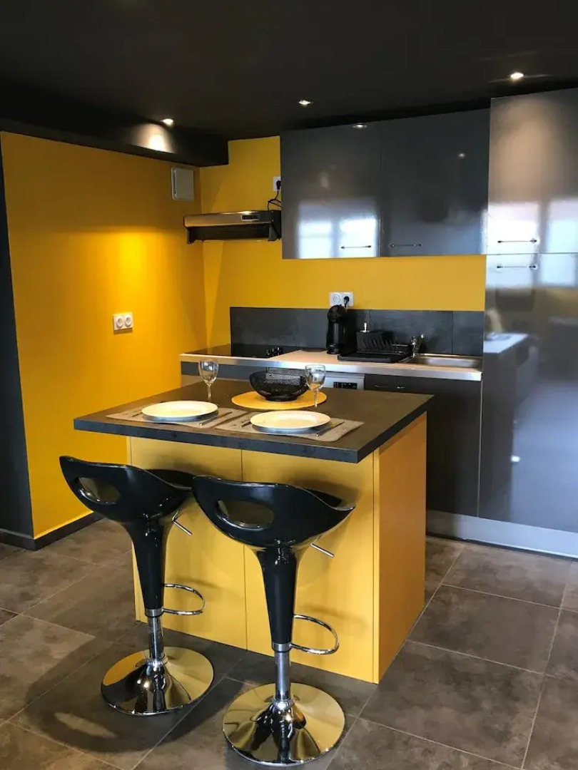 2P calme & confort à 3 min du tribunal