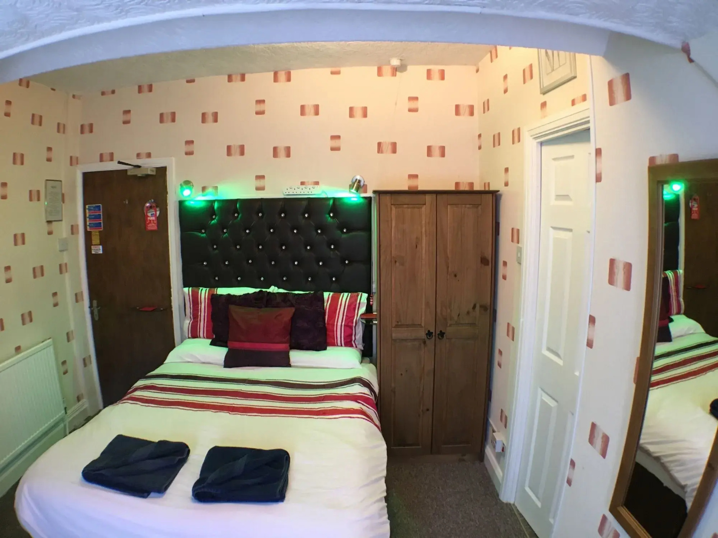Home and Away Guesthouse