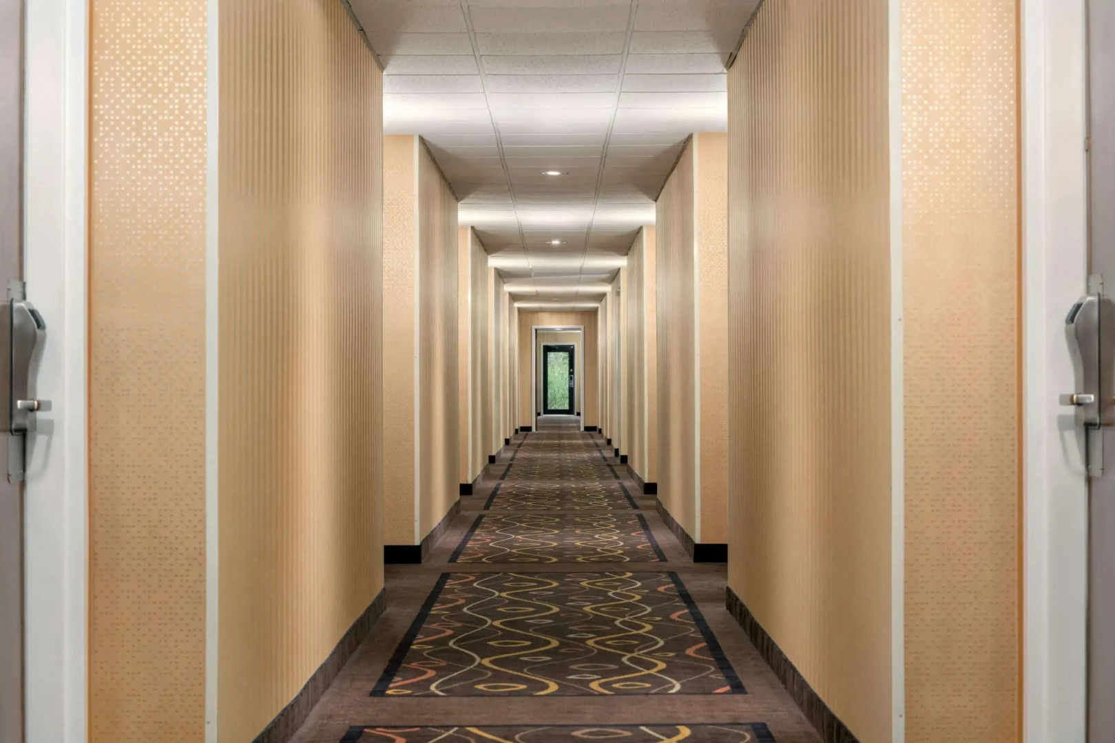 Baymont by Wyndham North Dartmouth / Fall River