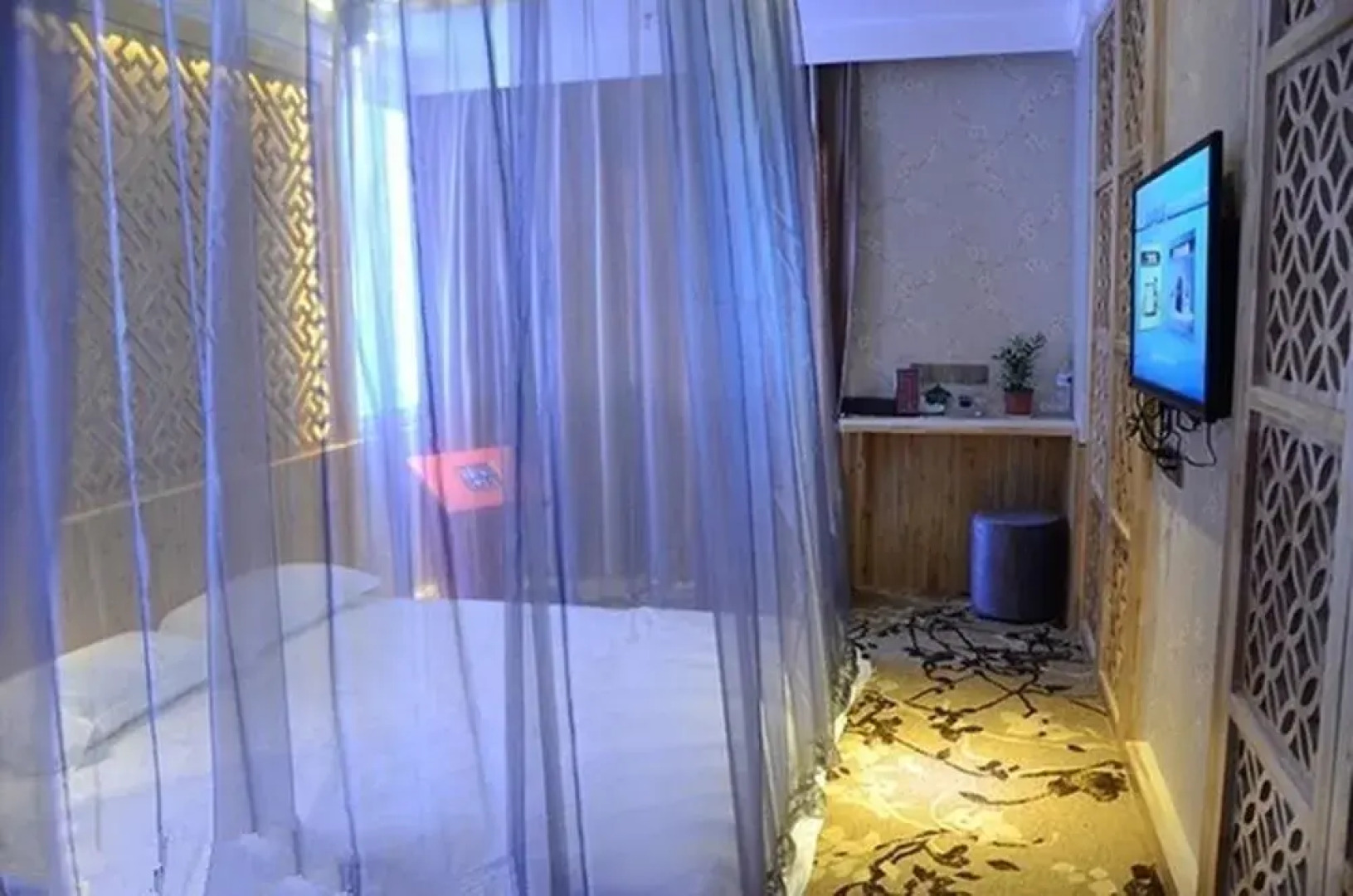 Yichang Xiangjiang No. 1 Hotel