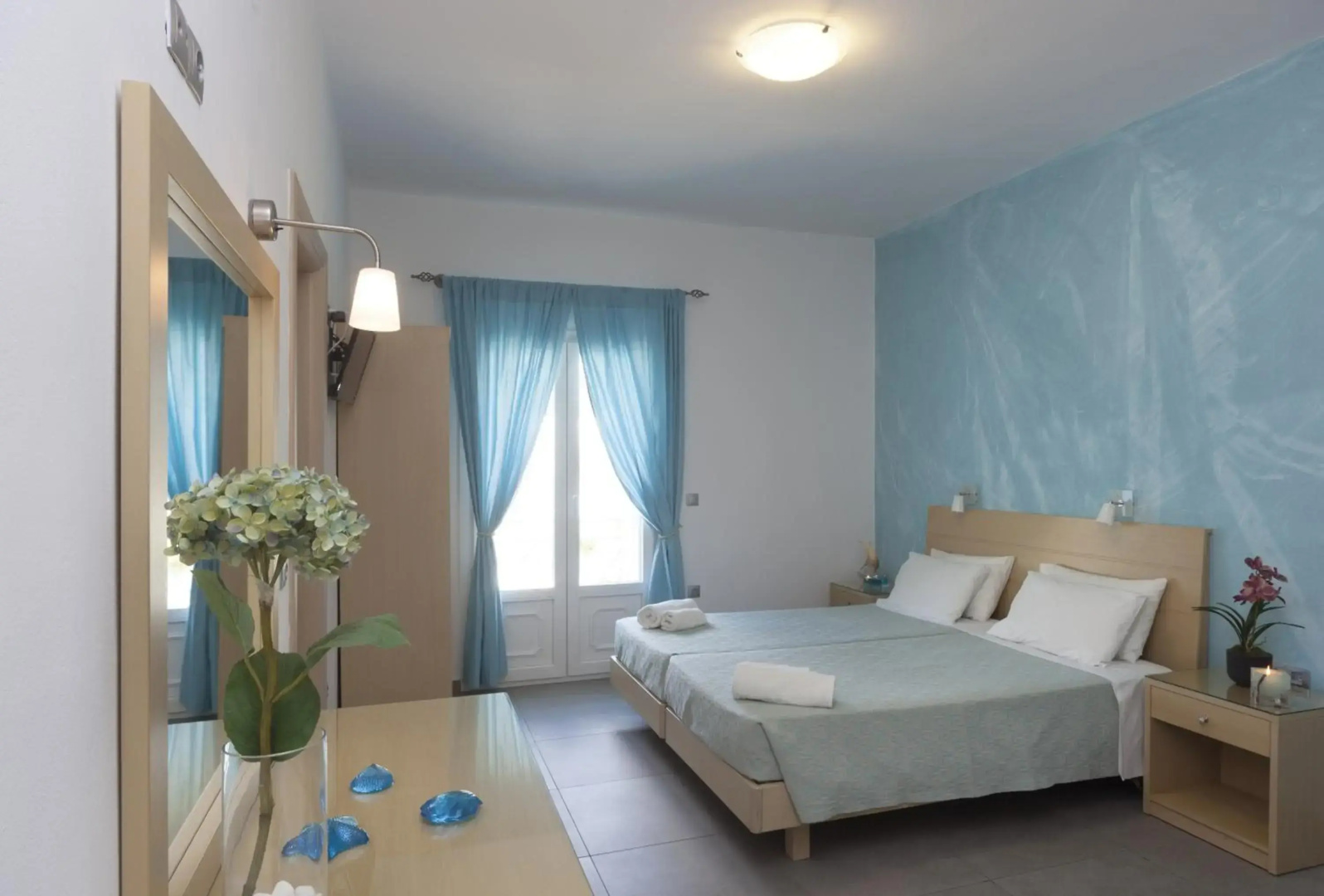 Blue Harmony Hotel