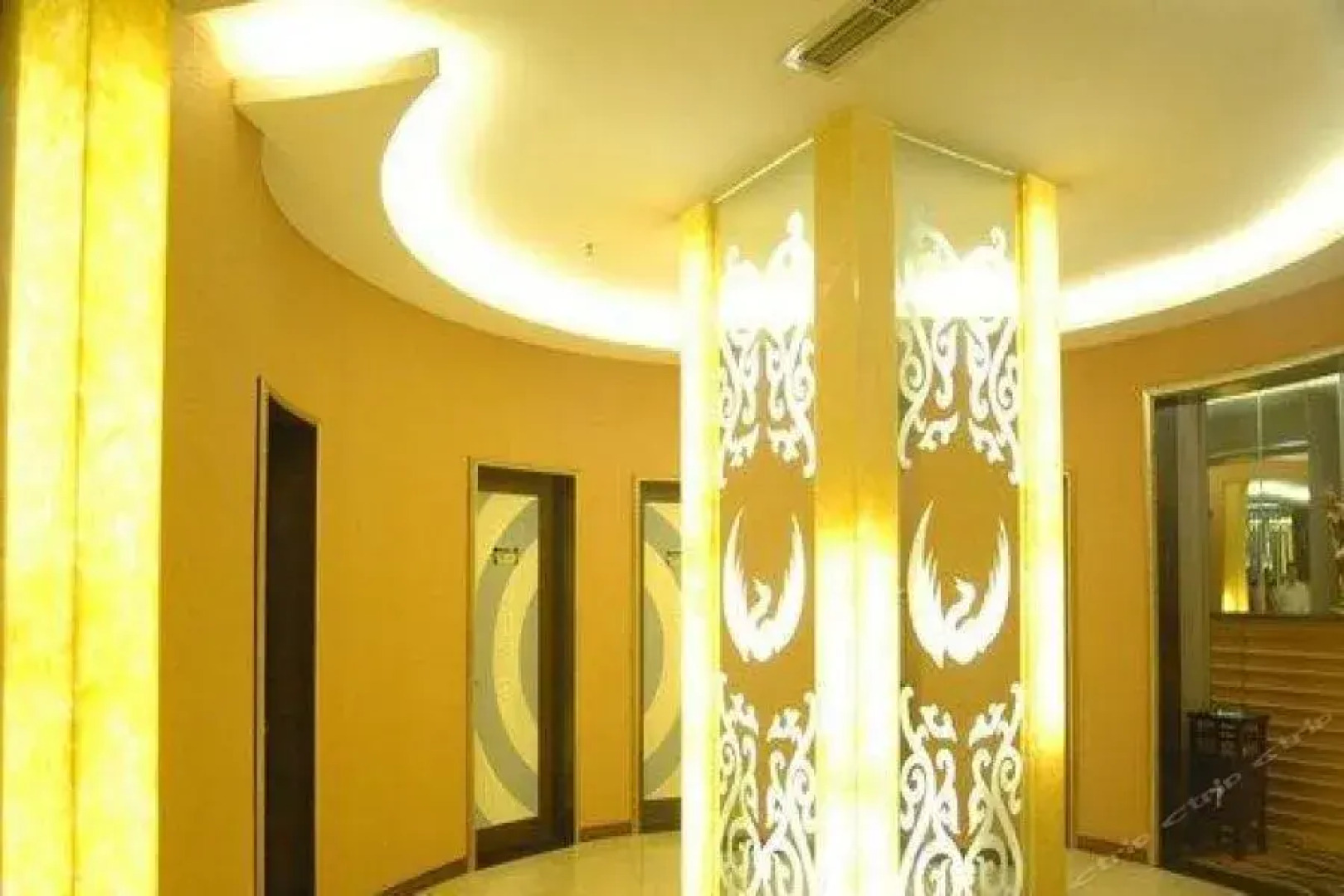 Tuanjie Business Hotel