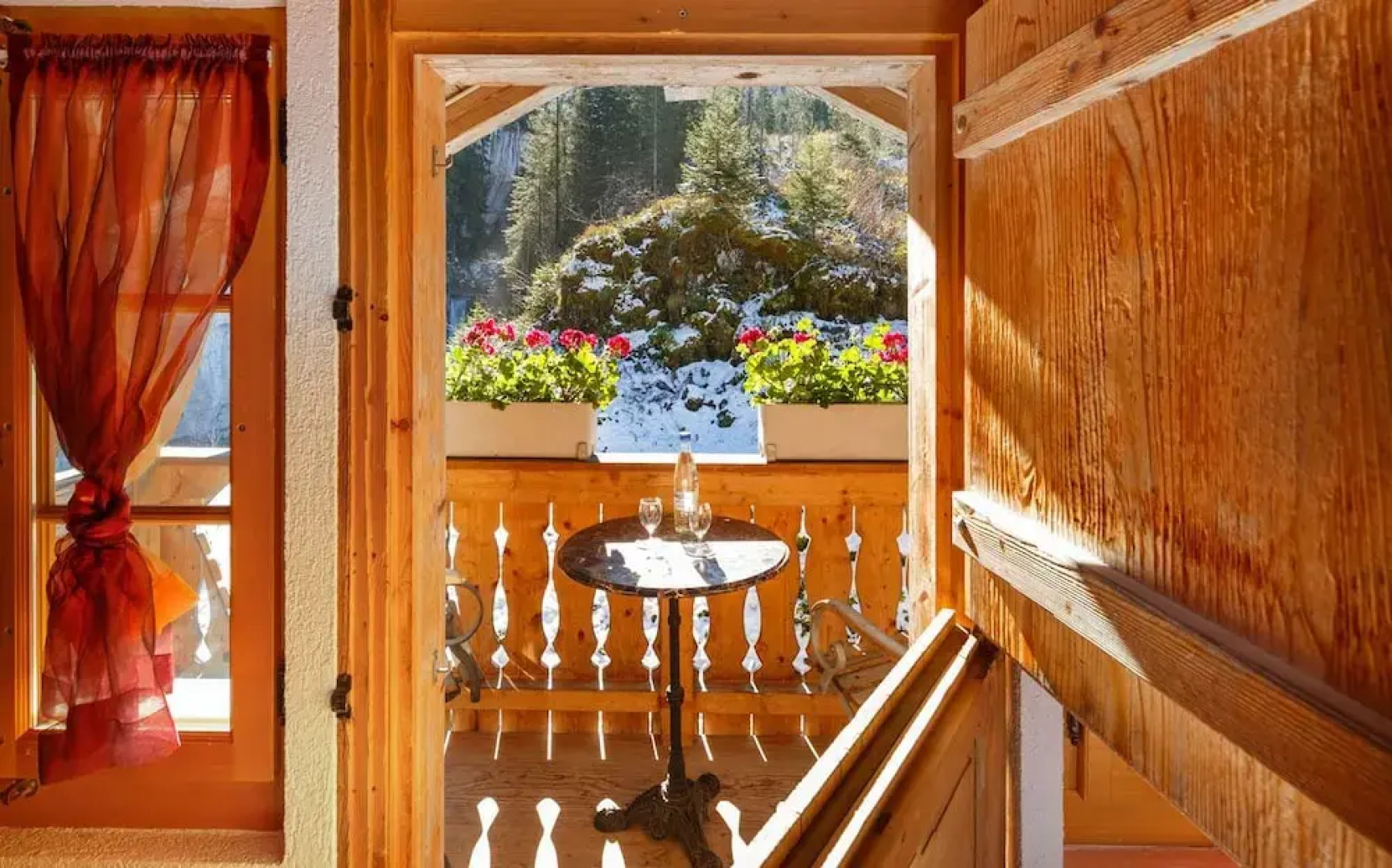 Griesalp Hotels