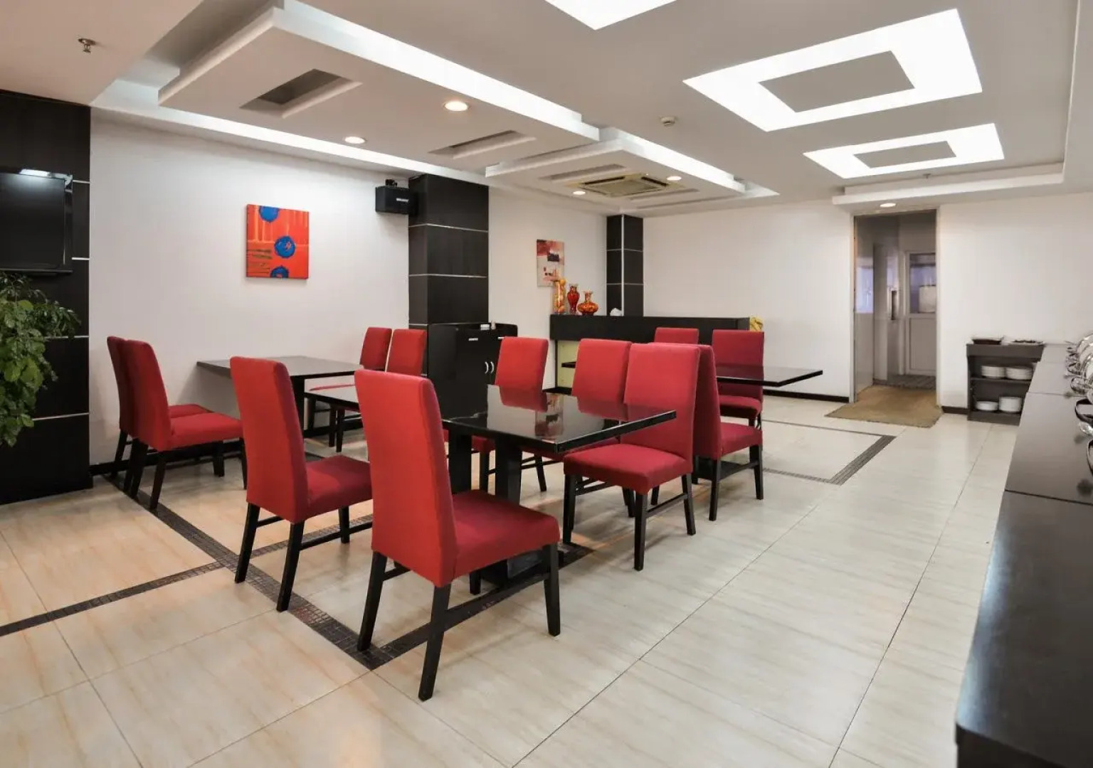 Shanghai Joyful Star Hotel