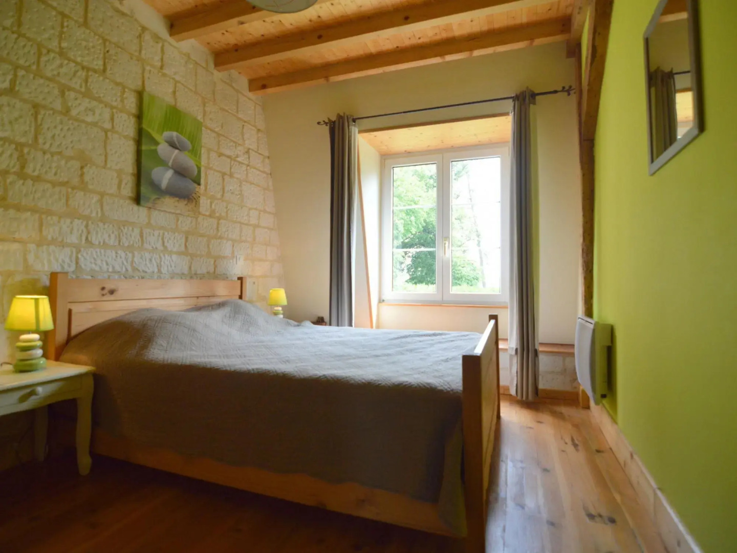 Middle House Listed as Historic Building Near Montreuil