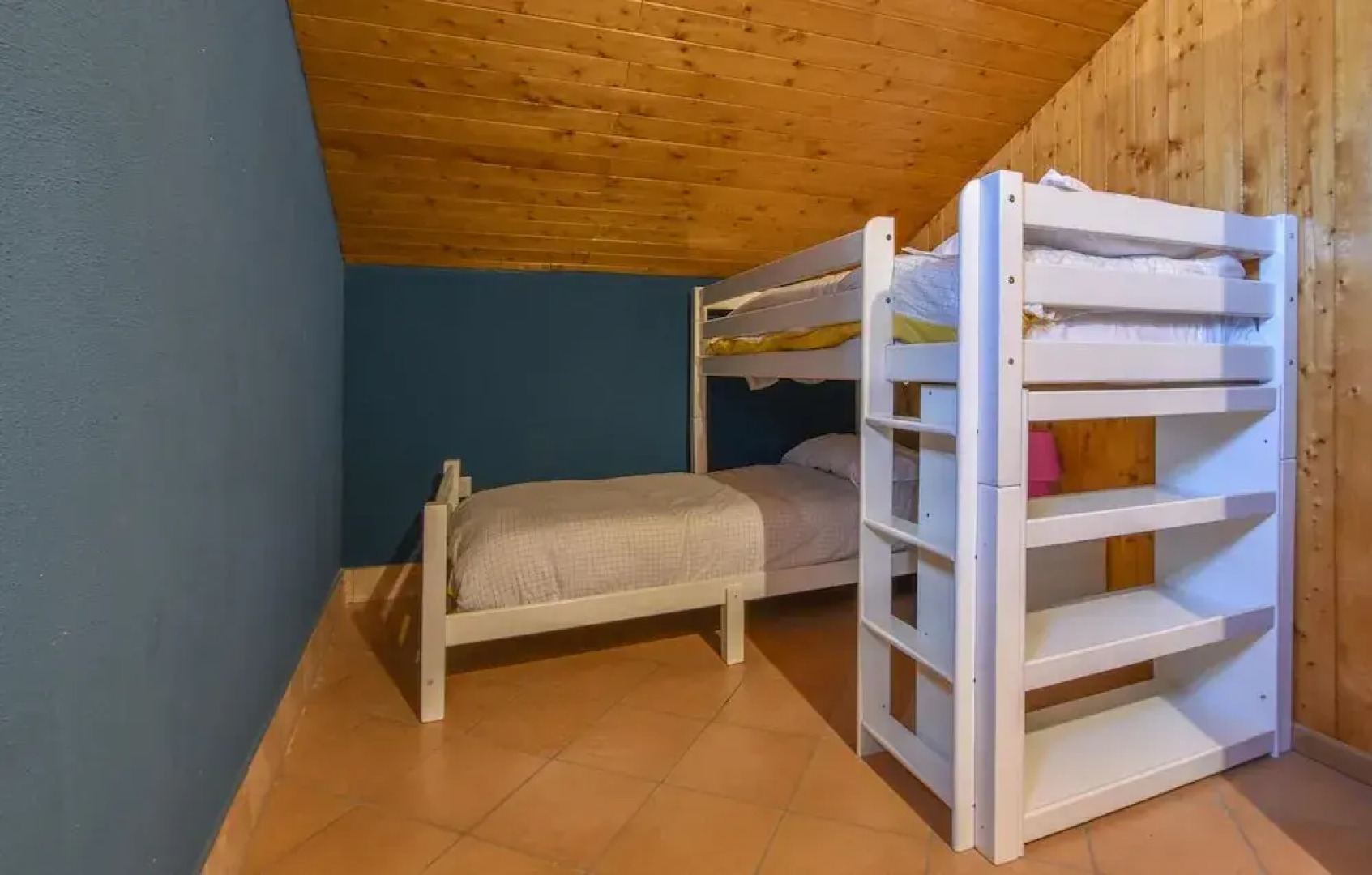 Beautiful Home in Santa Venerina With Outdoor Swimming Pool, Wifi and 6 Bedrooms