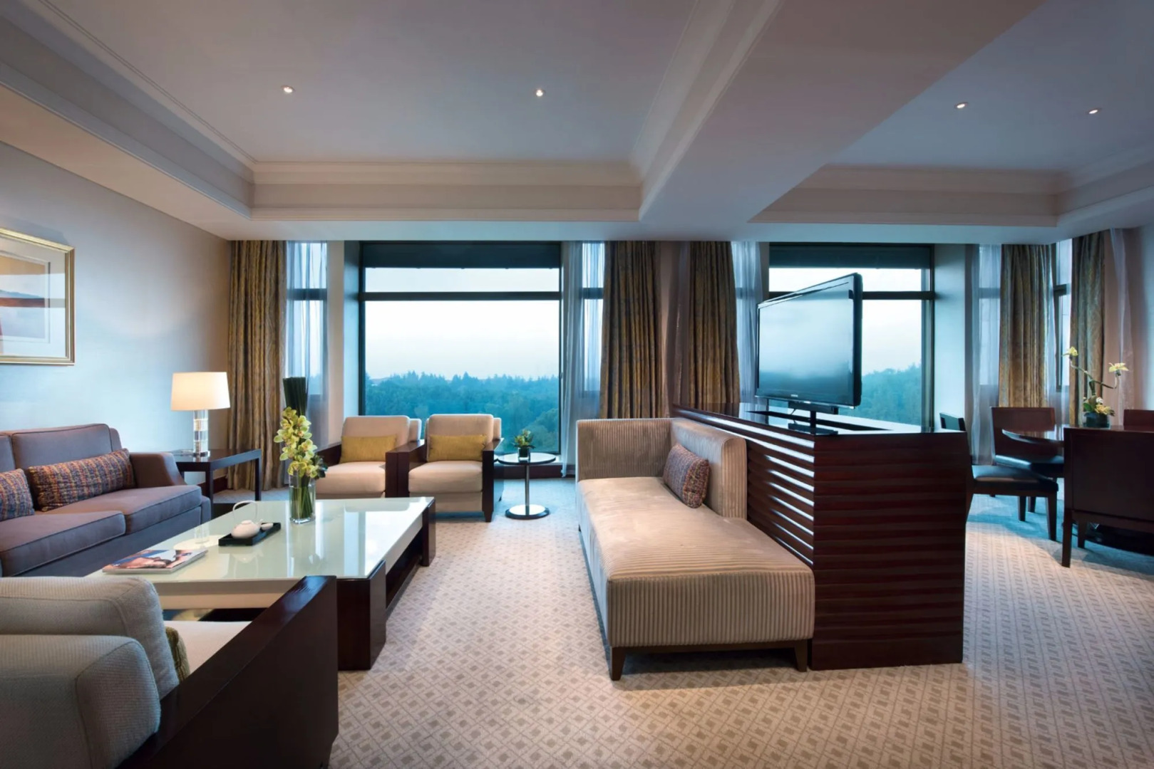 Jinji Lake Grand Hotel